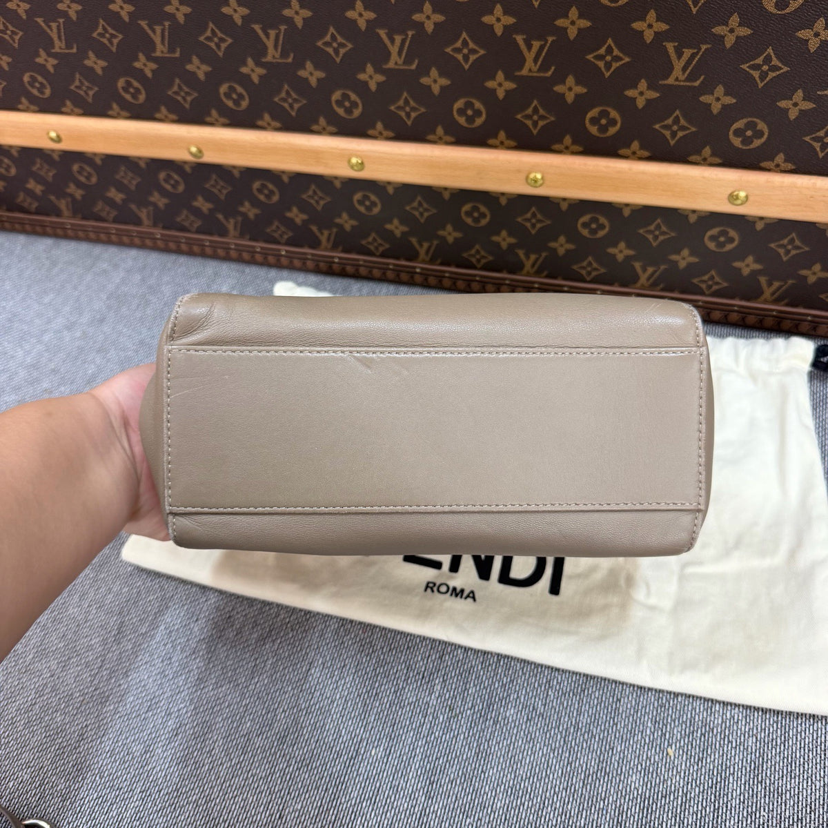 Fendi - Peekaboo Small - Leather - Grey - (small)