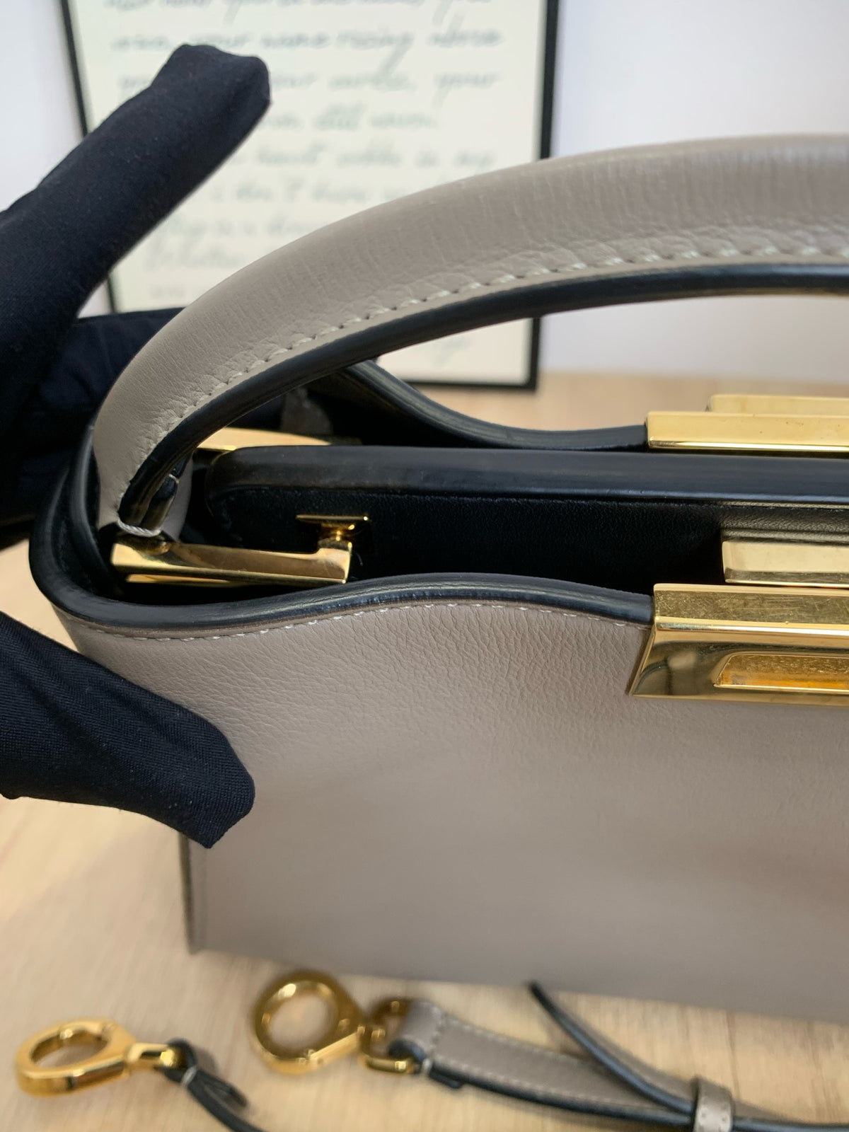 Fendi - Peekaboo Small - Leather - Grey - (small)