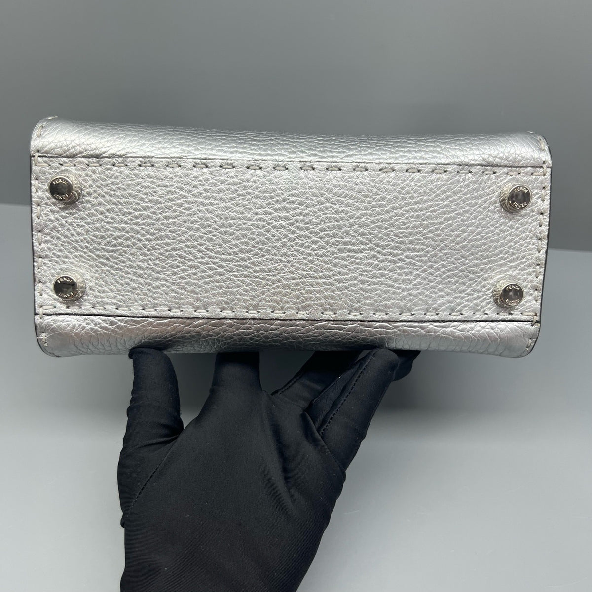 Fendi - Peekaboo Small - Leather - Silver - (small)