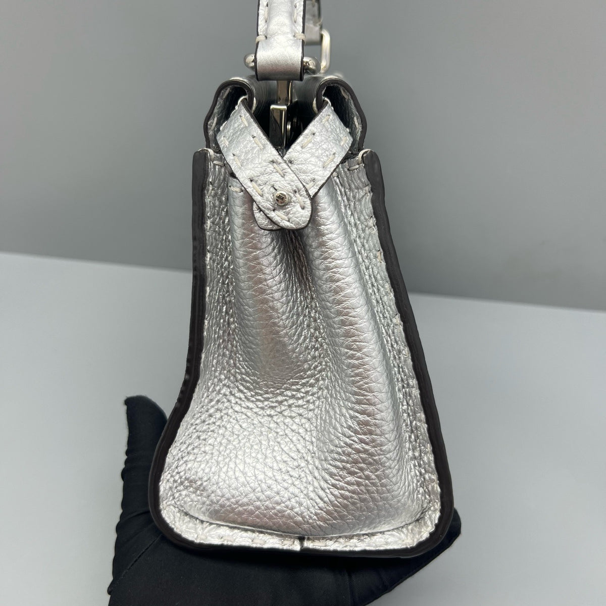 Fendi - Peekaboo Small - Leather - Silver - (small)