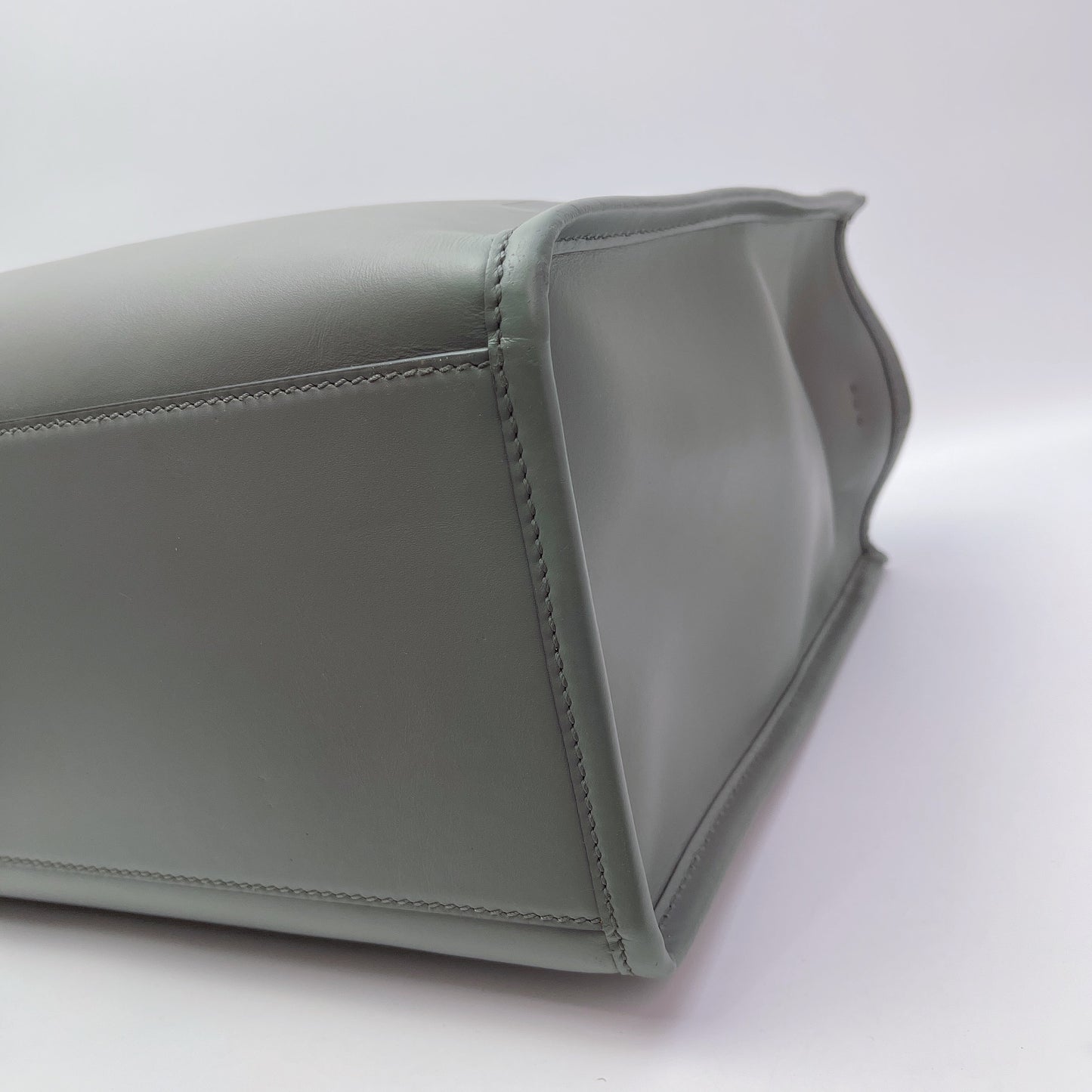 Fendi - Run Away Tote - Calfskin - Grey - (Large)