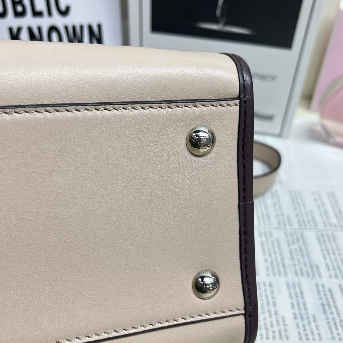 Fendi - Runaway - Leather - Pink - (Medium)