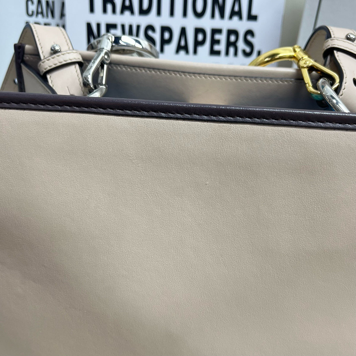 Fendi - Runaway - Leather - Pink - (Medium)