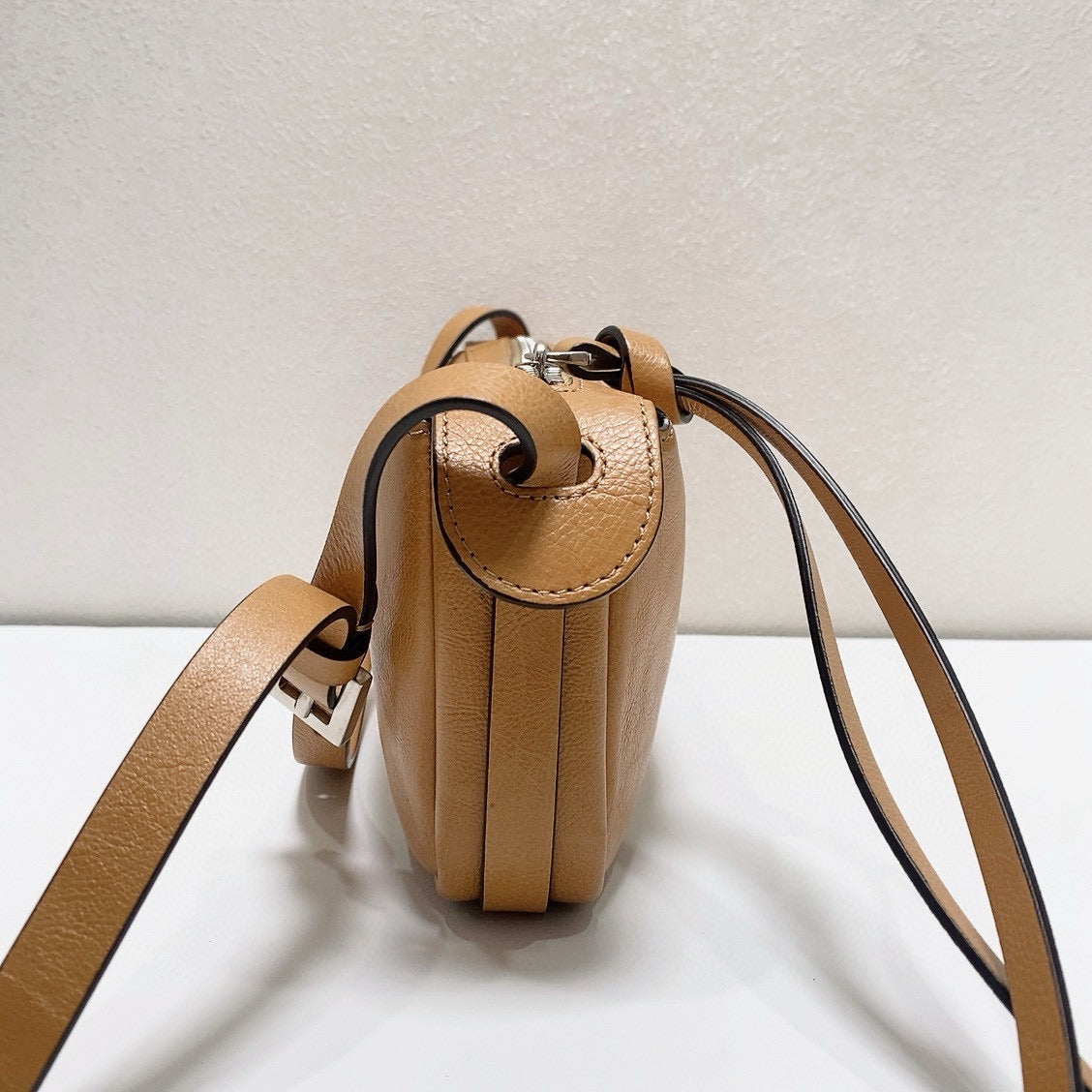 Fendi - Simply - Grained leather - Brown - (Small)