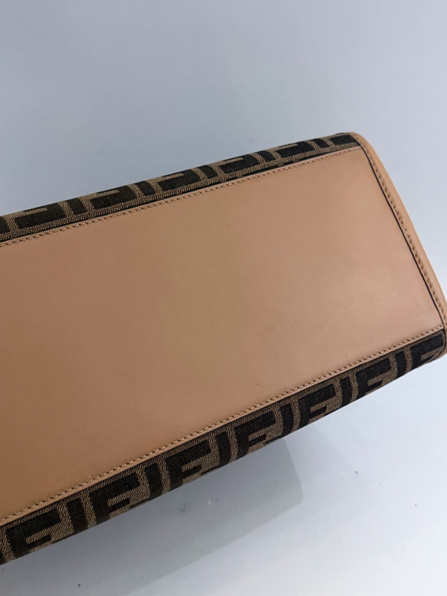 Fendi - Sunshine - Cloth - Brown - (medium)