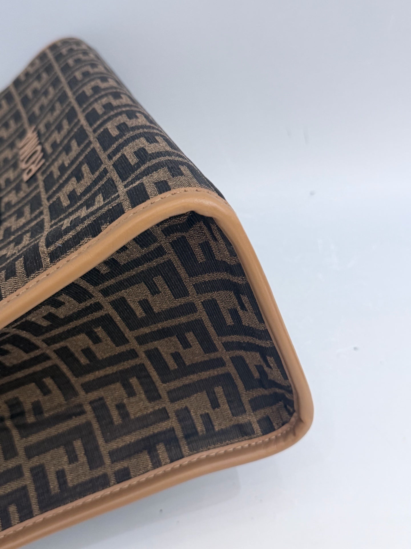 Fendi - Sunshine - Cloth - Brown - (medium)