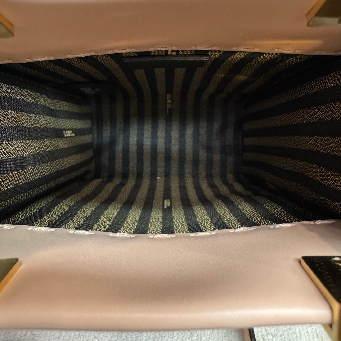 Fendi - Sunshine - Leather - Pink - (mini)