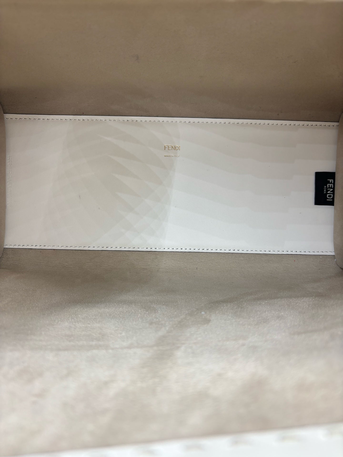 Fendi - Sunshine - Leather - White - (medium)