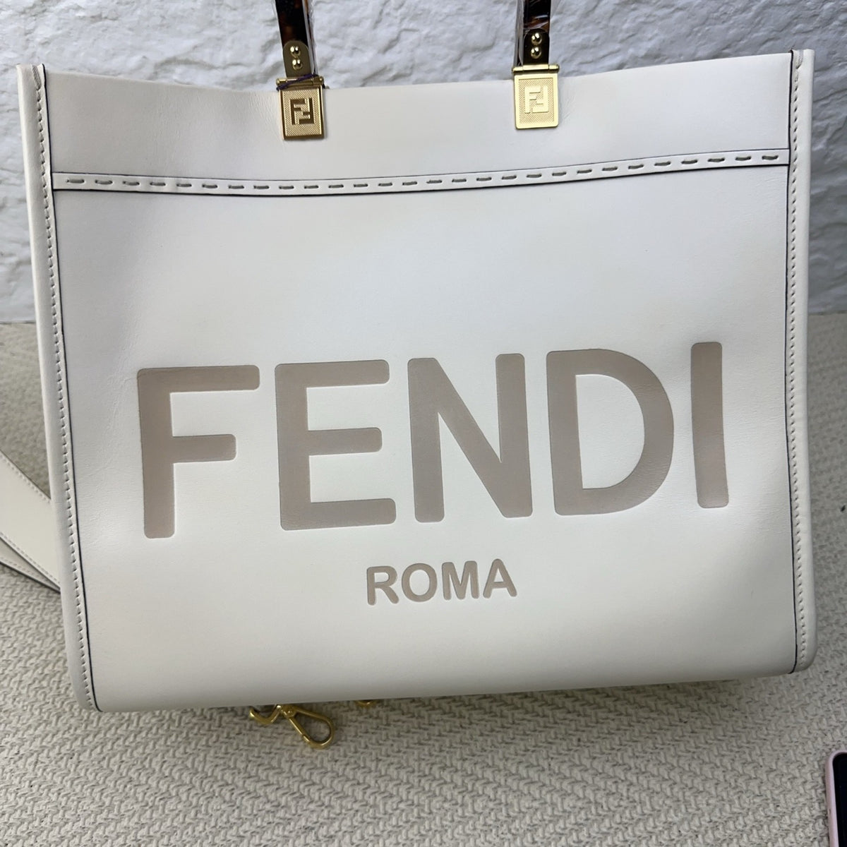 Fendi - Sunshine Medium - Leather - White - (medium)