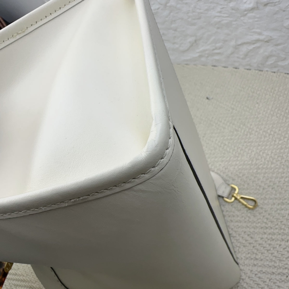 Fendi - Sunshine Medium - Leather - White - (medium)