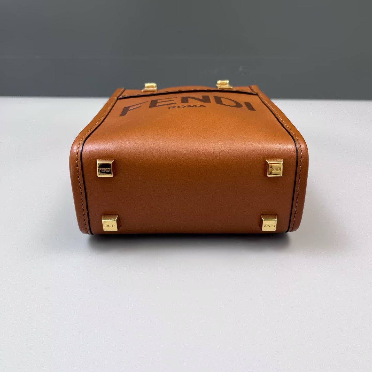 Fendi - Sunshine Shopper Mini - Leather - Brown - (Mini)