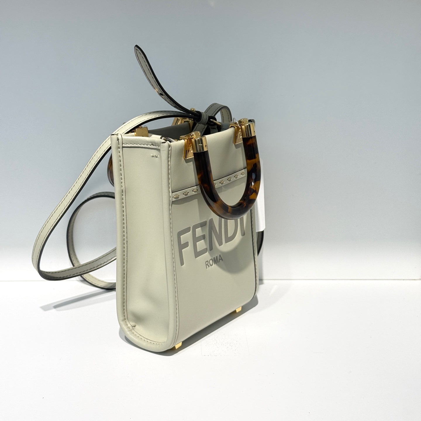 Fendi - Sunshine Shopper Mini - Leather - Pale Sage Green with Gold-Tone Hardware - (mini)