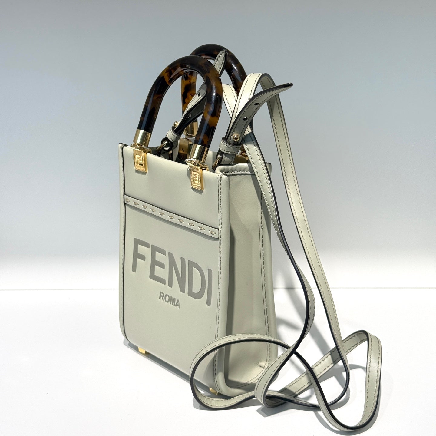 Fendi - Sunshine Shopper Mini - Leather - Pale Sage Green with Gold-Tone Hardware - (mini)