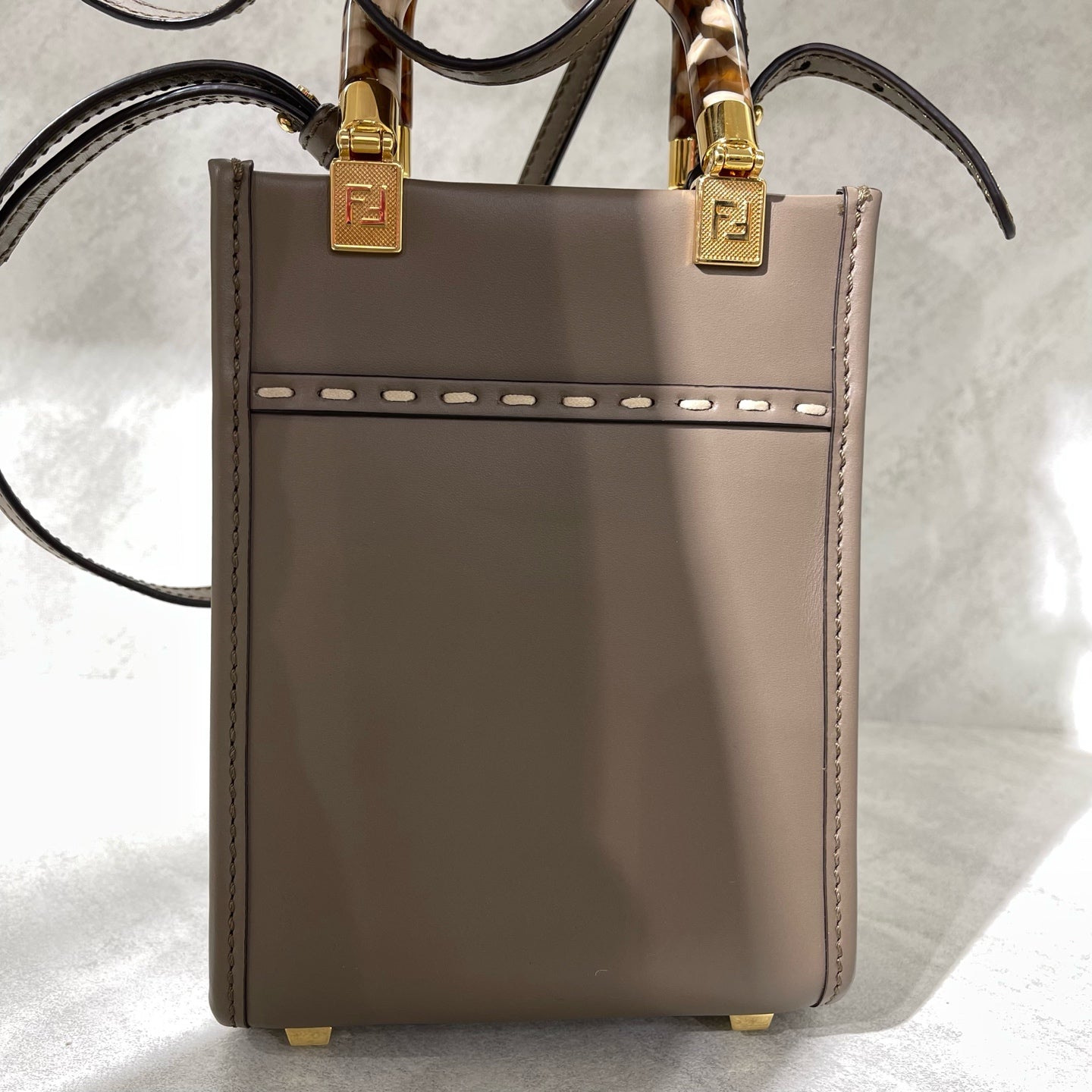 Fendi - Sunshine Shopper Mini Tote - Cowhide leather - Elephant Grey with Gold-Tone Hardware - (mini)