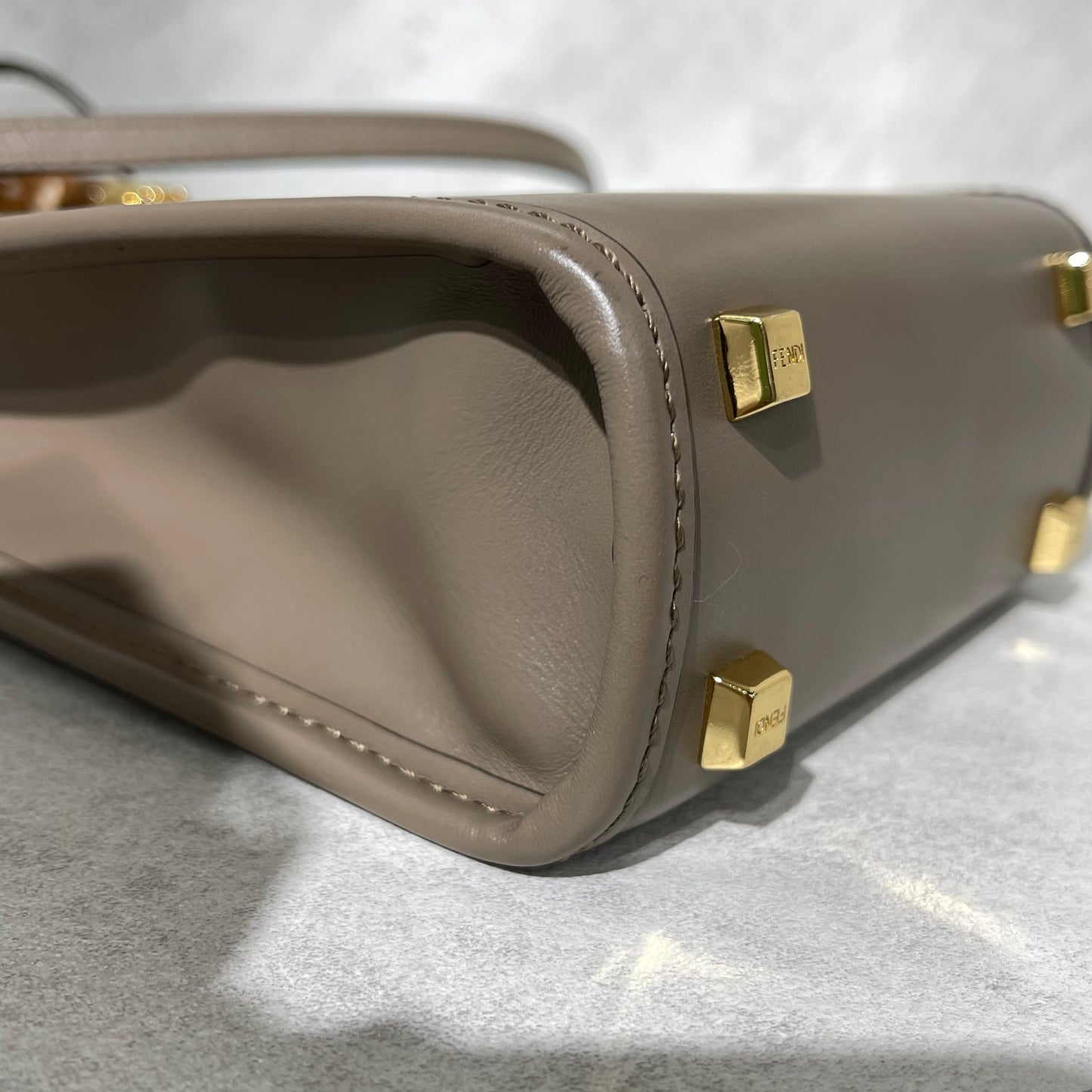 Fendi - Sunshine Shopper Mini Tote - Cowhide leather - Elephant Grey with Gold-Tone Hardware - (mini)