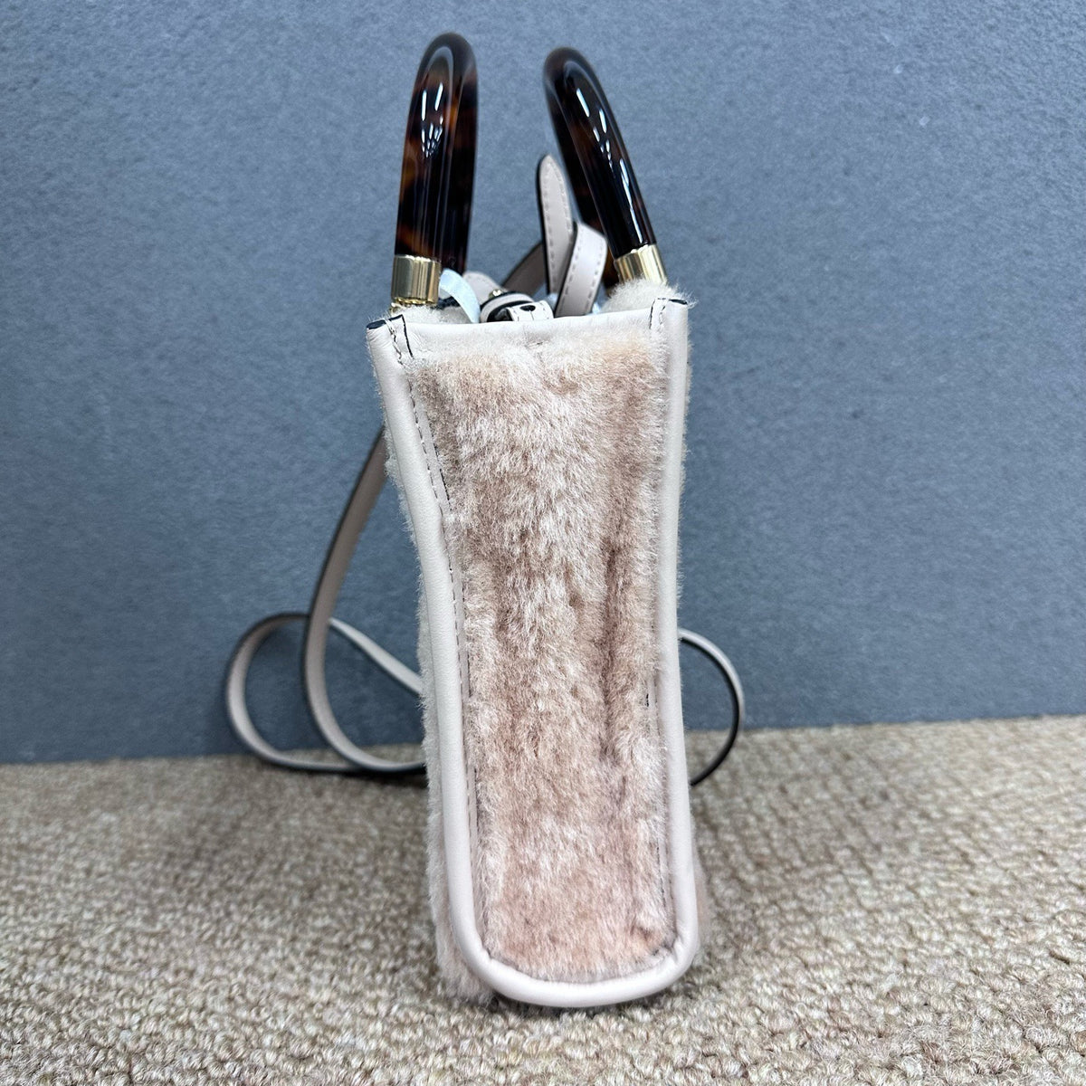 Fendi - Sunshine Shopper Small - Fur - Shearling - Pink - (small)