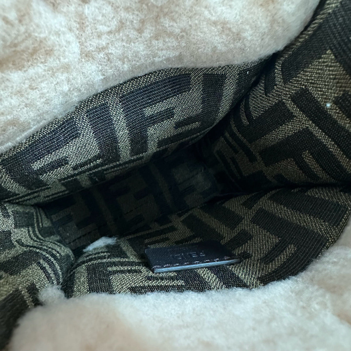 Fendi - Sunshine Shopper Small - Fur - Shearling - Pink - (small)