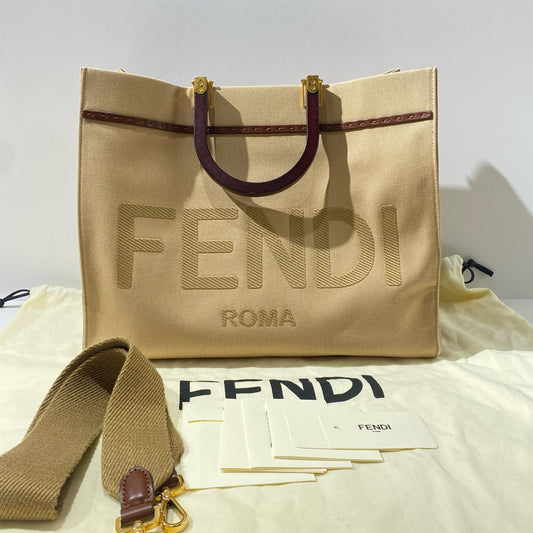 Fendi - Sunshine Tote Bag - Canvas and wood - Beige with Dark Brown Accents - (medium)