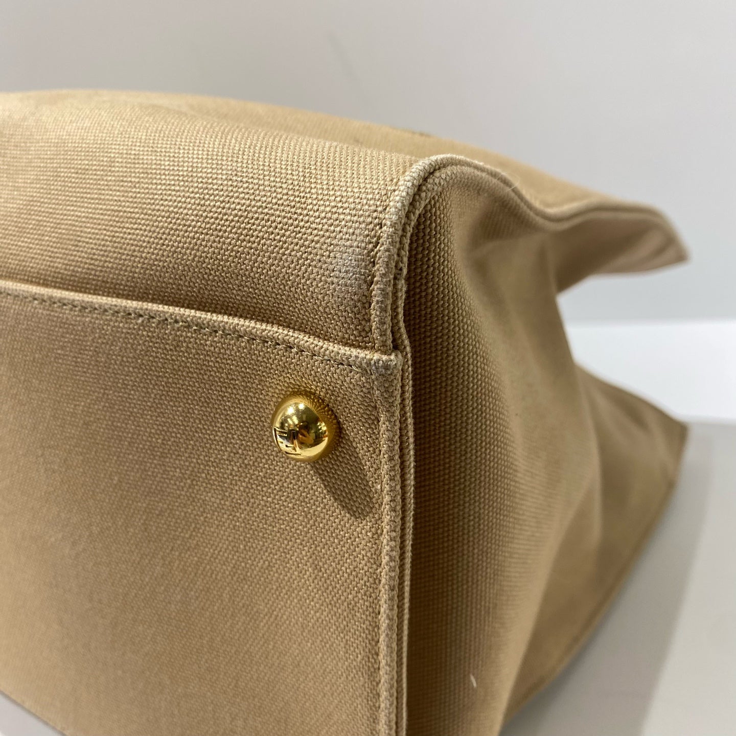 Fendi - Sunshine Tote Bag - Canvas and wood - Beige with Dark Brown Accents - (medium)