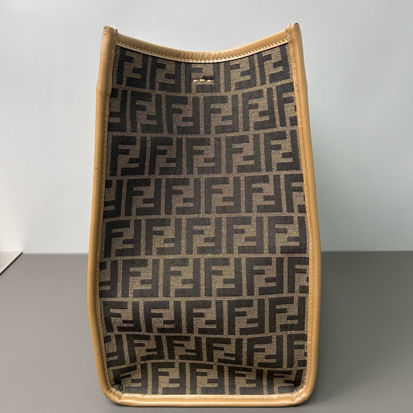 Fendi - Sunshine Tote Bag - FF Monogram Canvas with Tan Leather Trim - Brown - (Large)