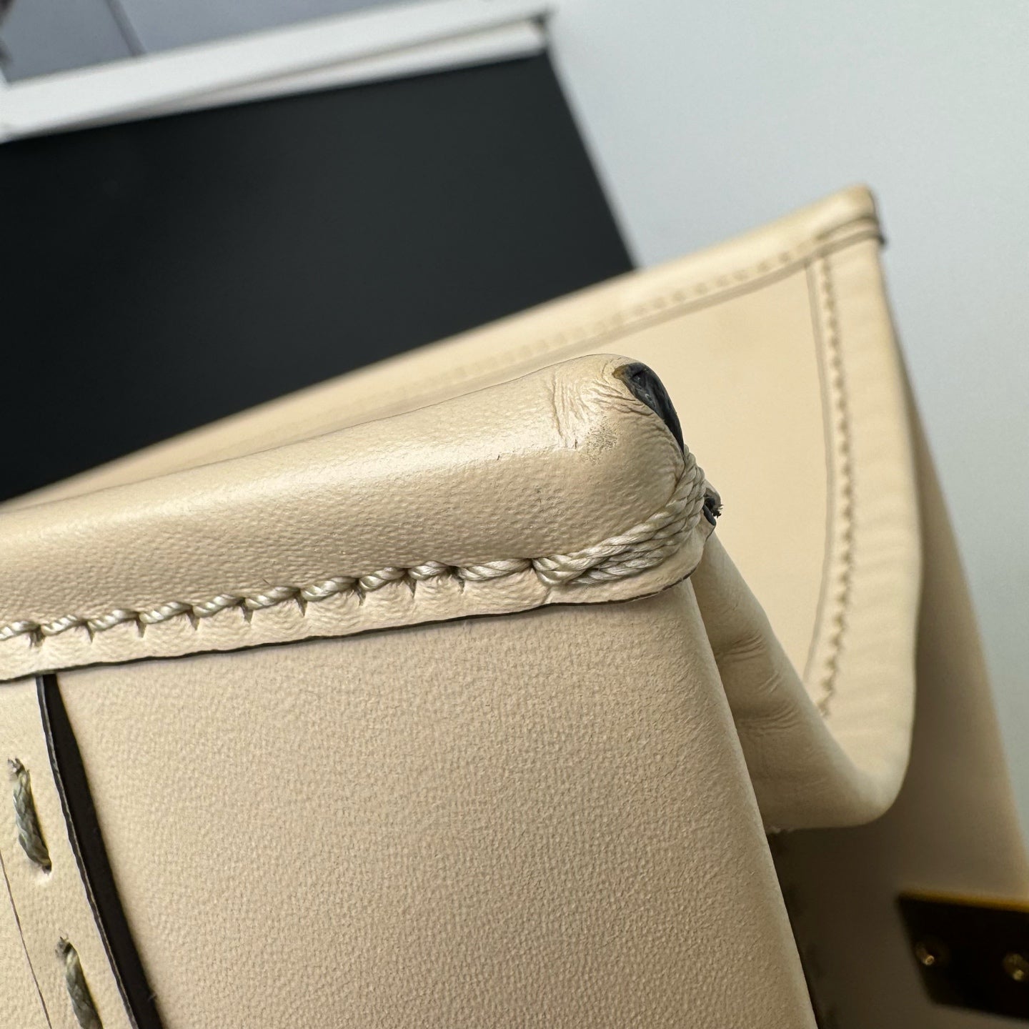 Fendi - Sunshine Tote - Leather - Beige - (large)