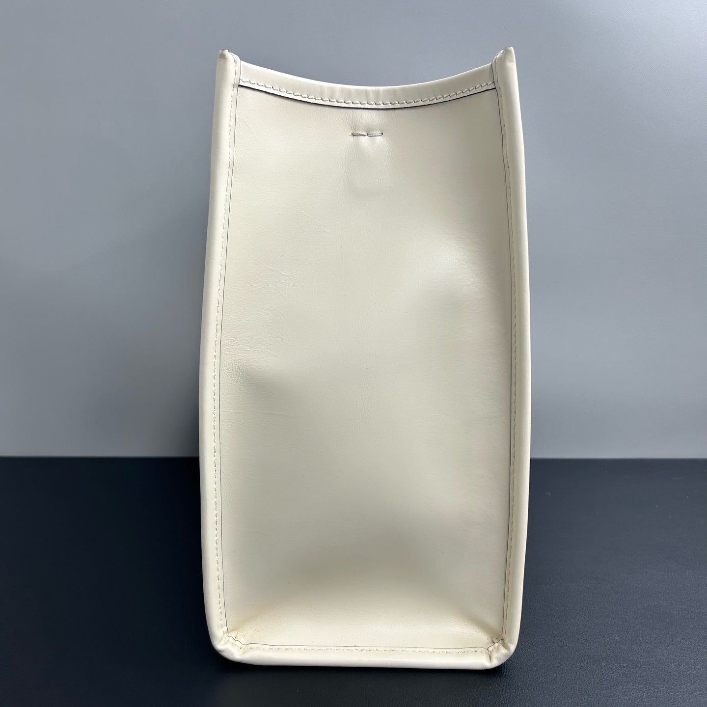 Fendi - Sunshine Tote - Leather - White - (medium)