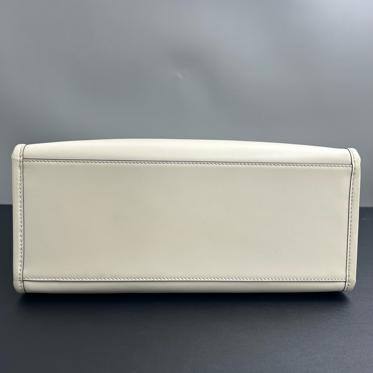 Fendi - Sunshine Tote - Leather - White - (medium)