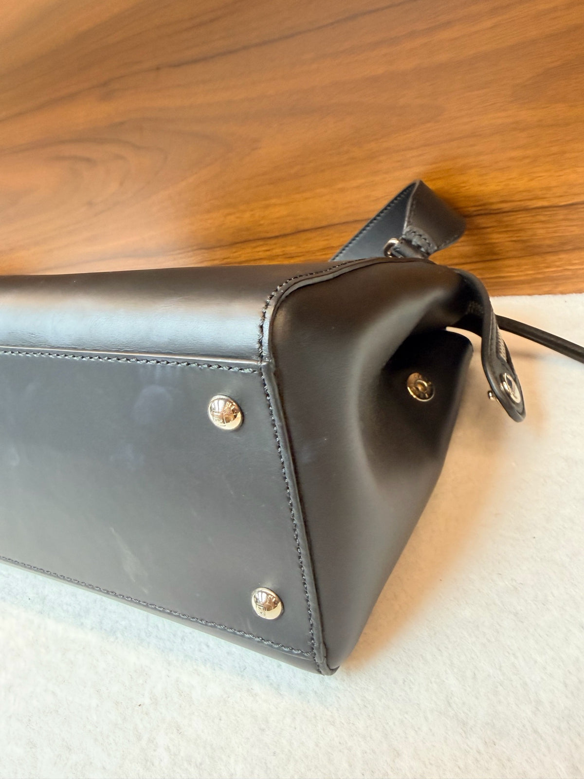 Fendi - Way - Leather - Black - (Medium)
