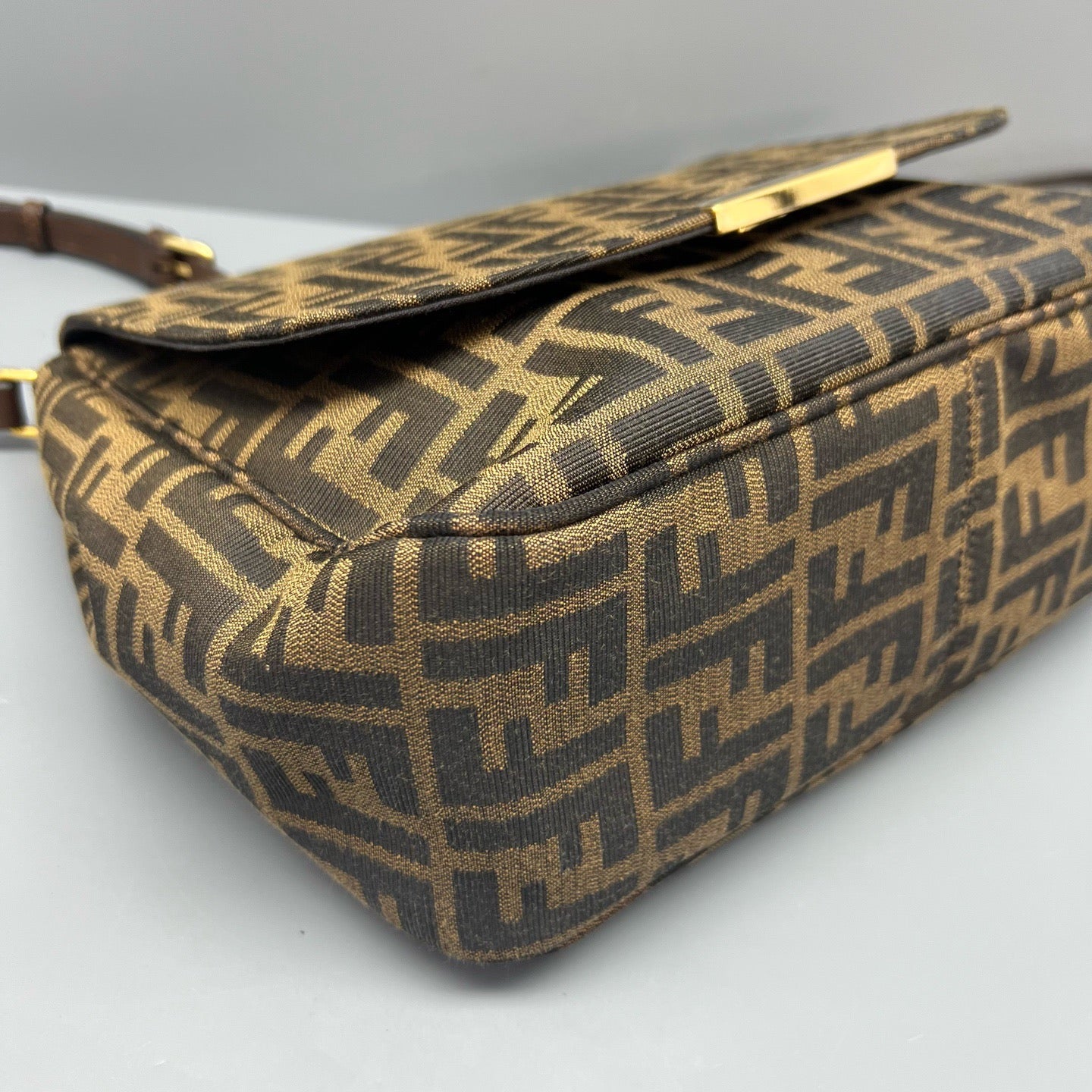 Fendi - Zucca - Cloth - Brown - (medium)