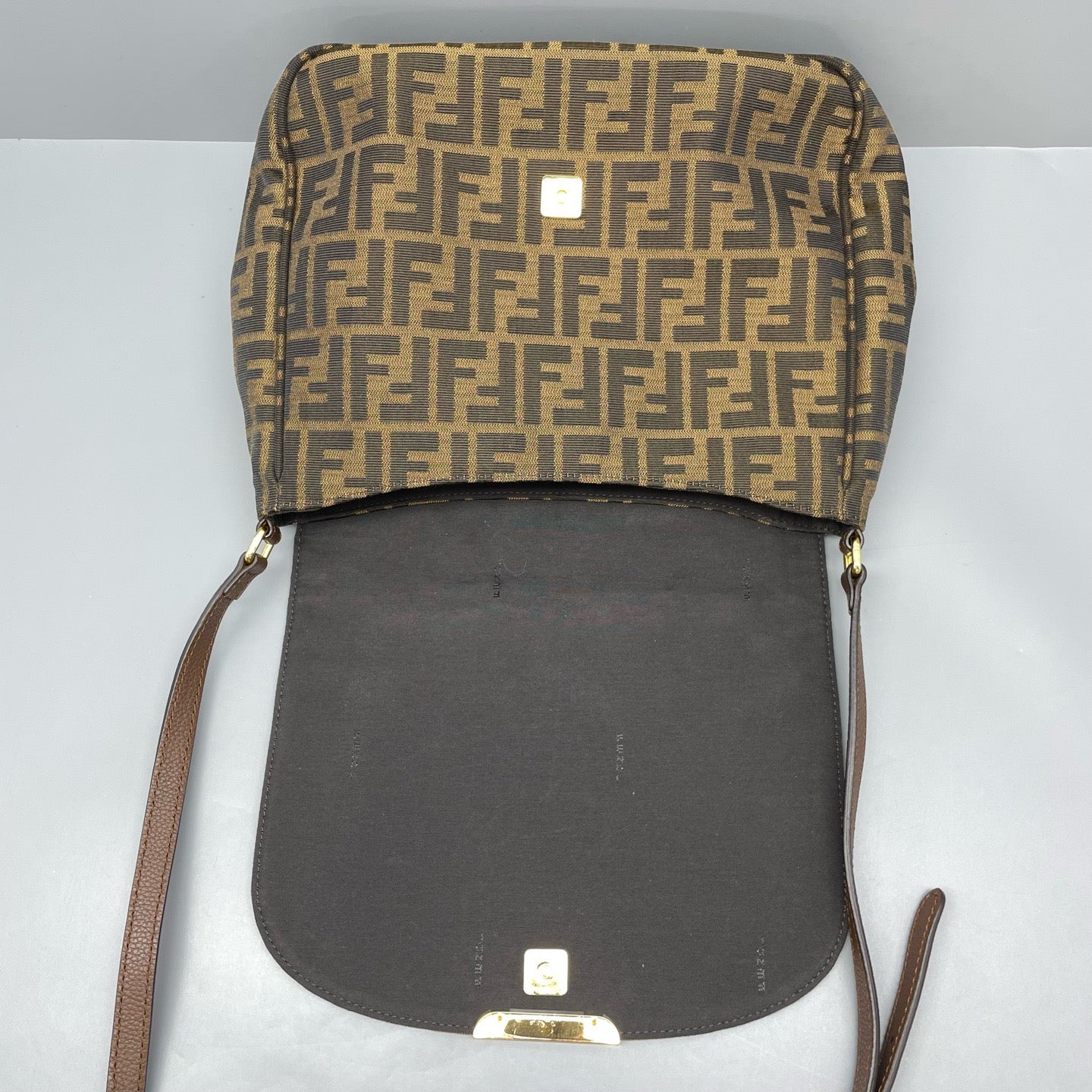 Fendi - Zucca - Cloth - Brown - (medium)