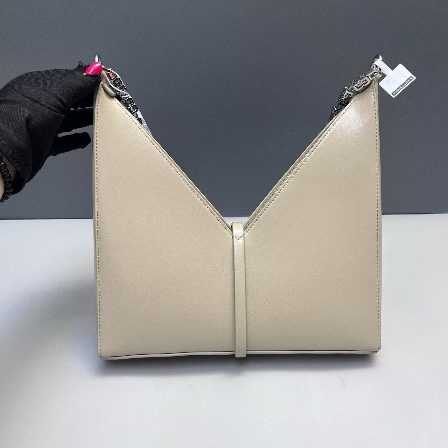Givenchy - Cut-out - Cowhide leather - Khaki - (medium)