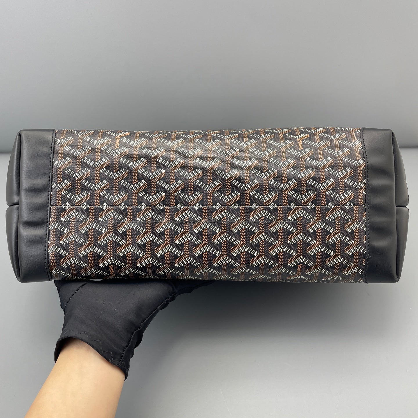 Goyard - Bellechasse - Leather - Black - (medium)