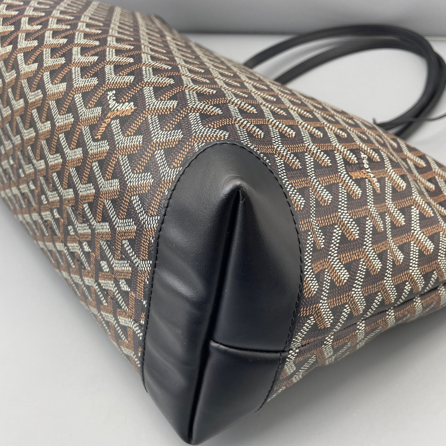 Goyard - Bellechasse - Leather - Black - (medium)