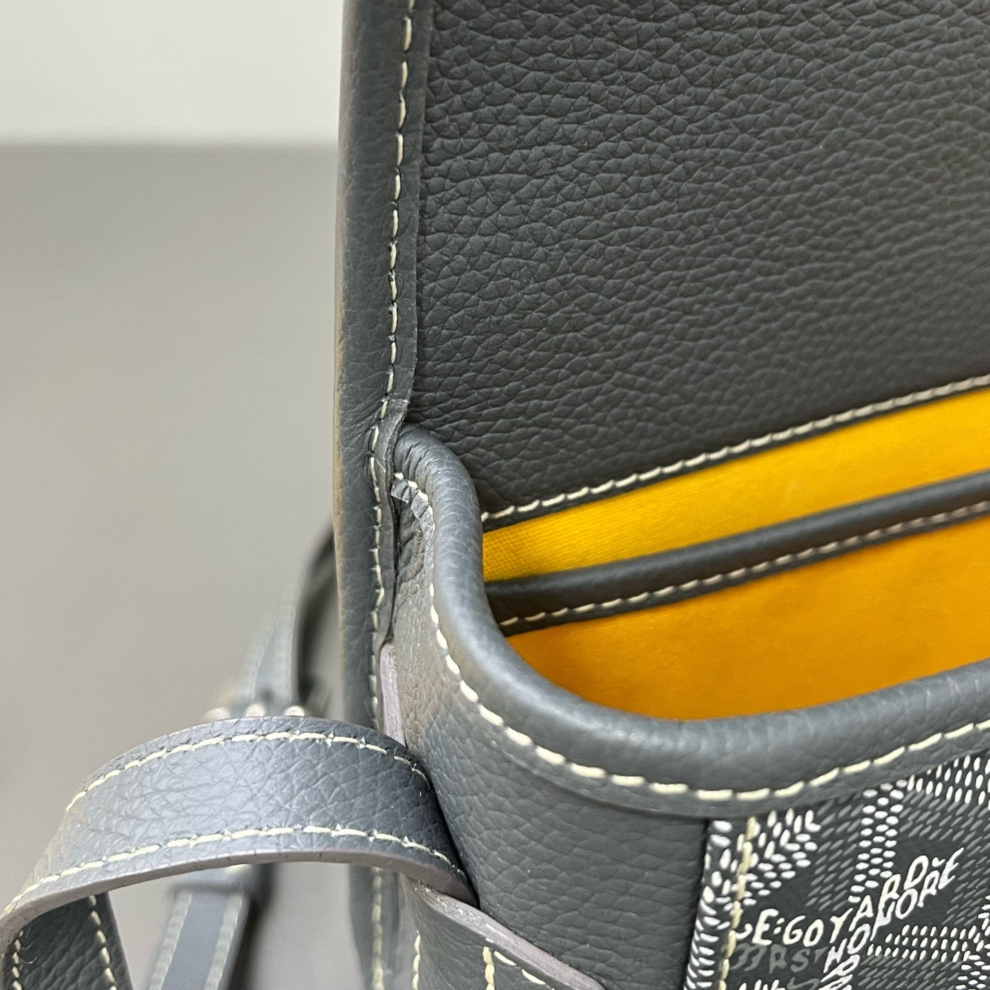 Goyard - Belvedere - Leather - Grey - (small)