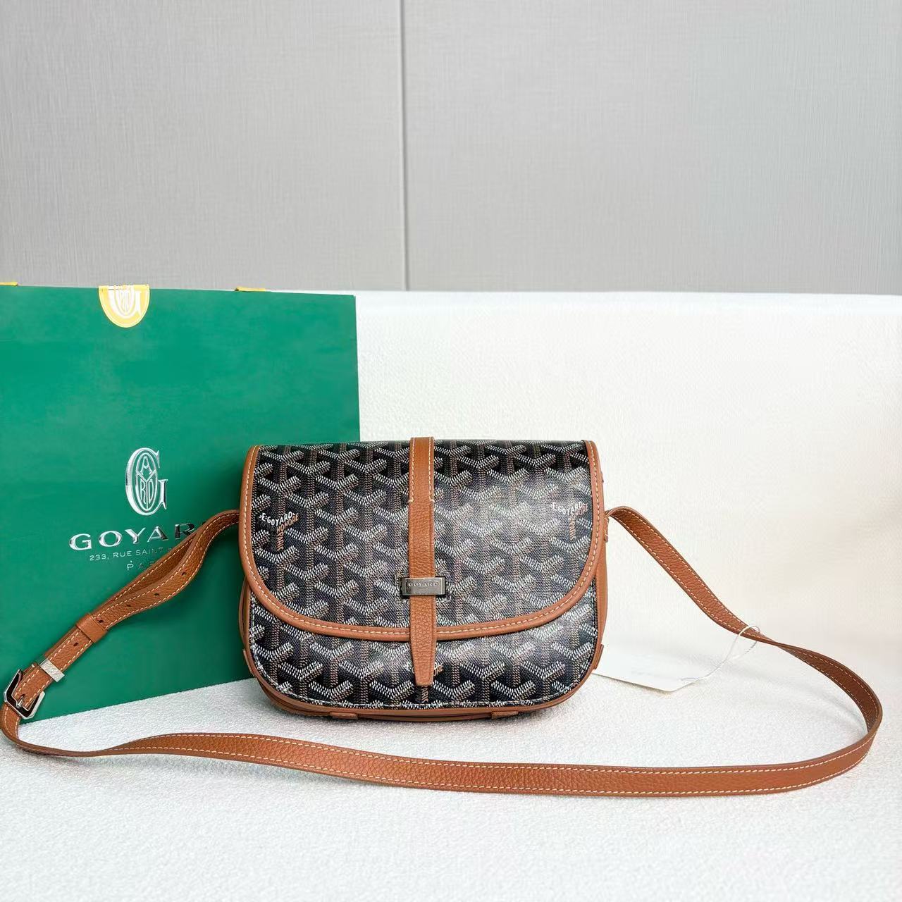 Goyard - Belvédère Messenger Bag - Goyardine canvas with leather trim - Brown - (small)