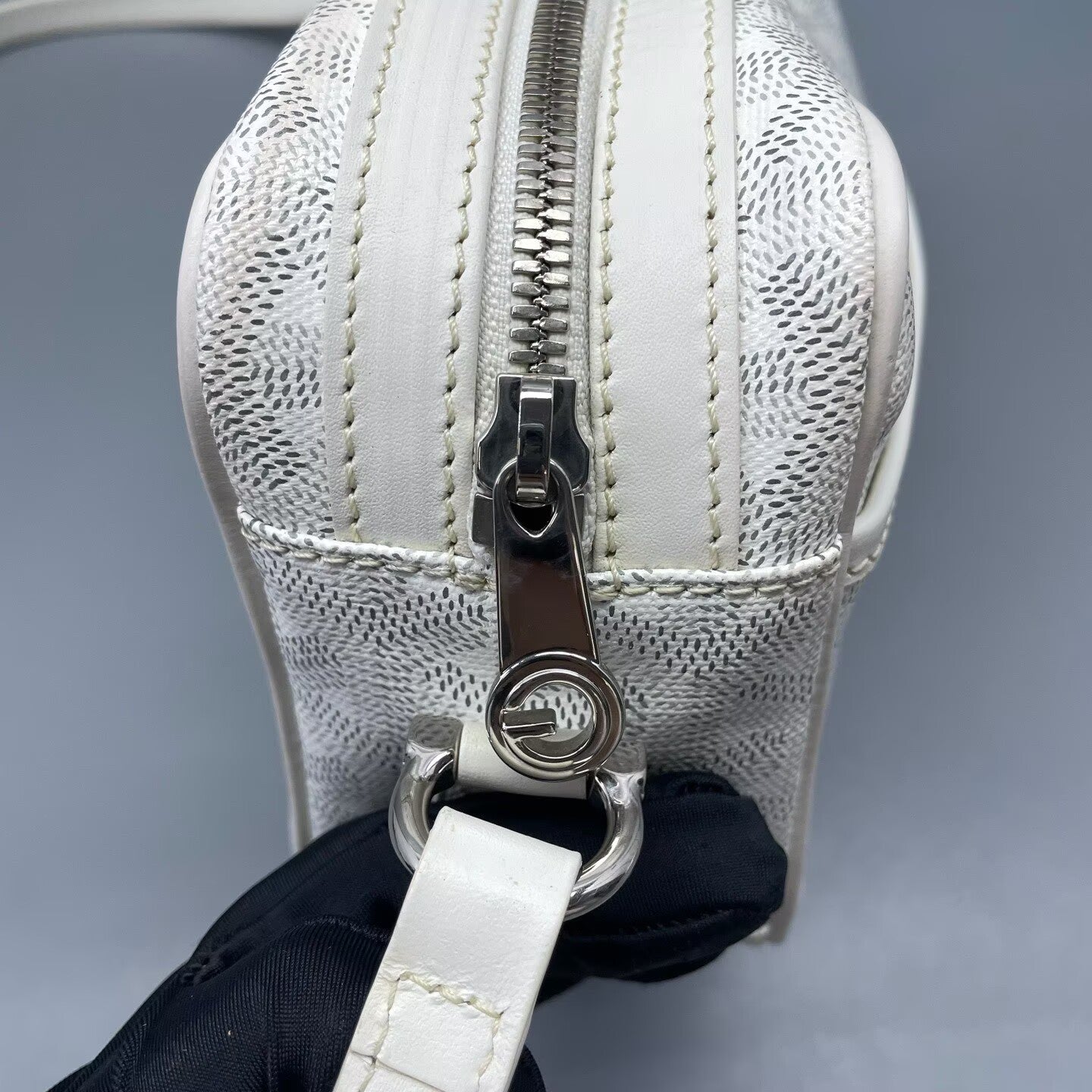 Goyard - Camera Bag - Goyardine canvas with leather trim - White - (small)