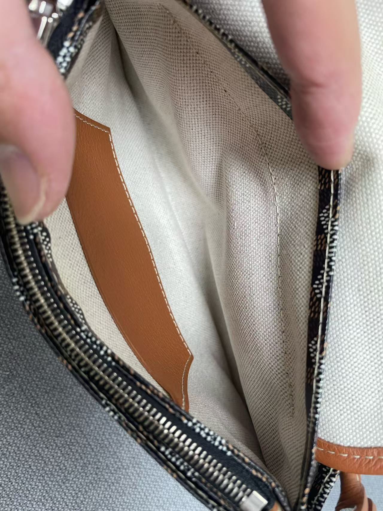 Goyard - Envelope Wallet on Chain - Goyardine coated canvas with Chevreuil calfskin trim - Multicolour - (mini)