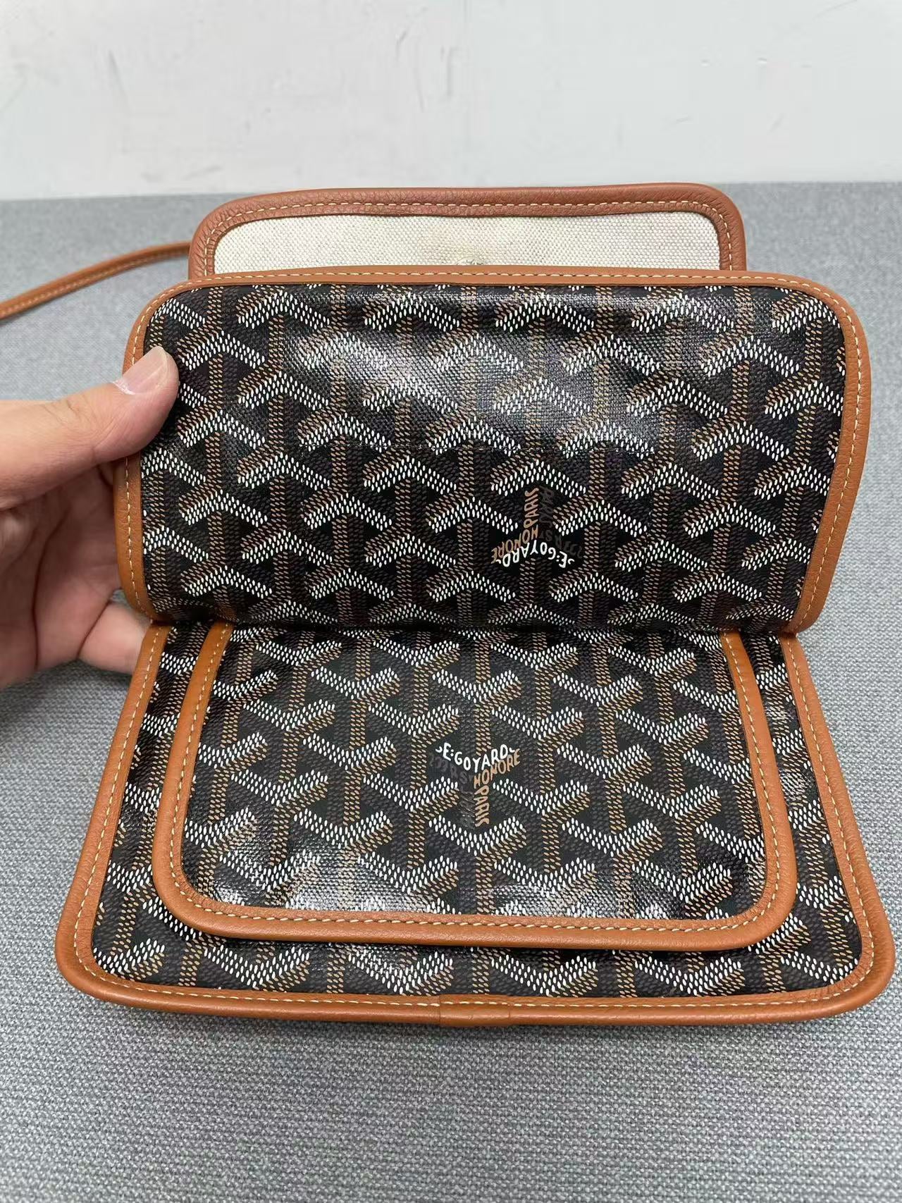 Goyard - Envelope Wallet on Chain - Goyardine coated canvas with Chevreuil calfskin trim - Multicolour - (mini)