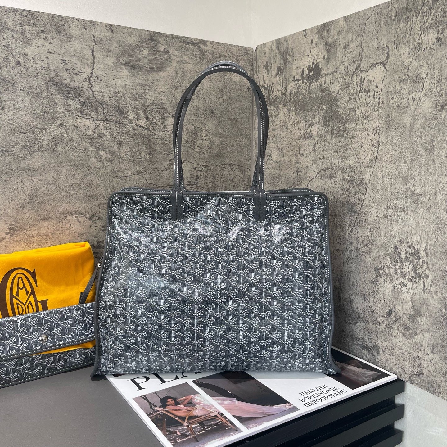 Goyard - Hardy Tote - Goyardine canvas with calfskin leather trim - Grey - (small)
