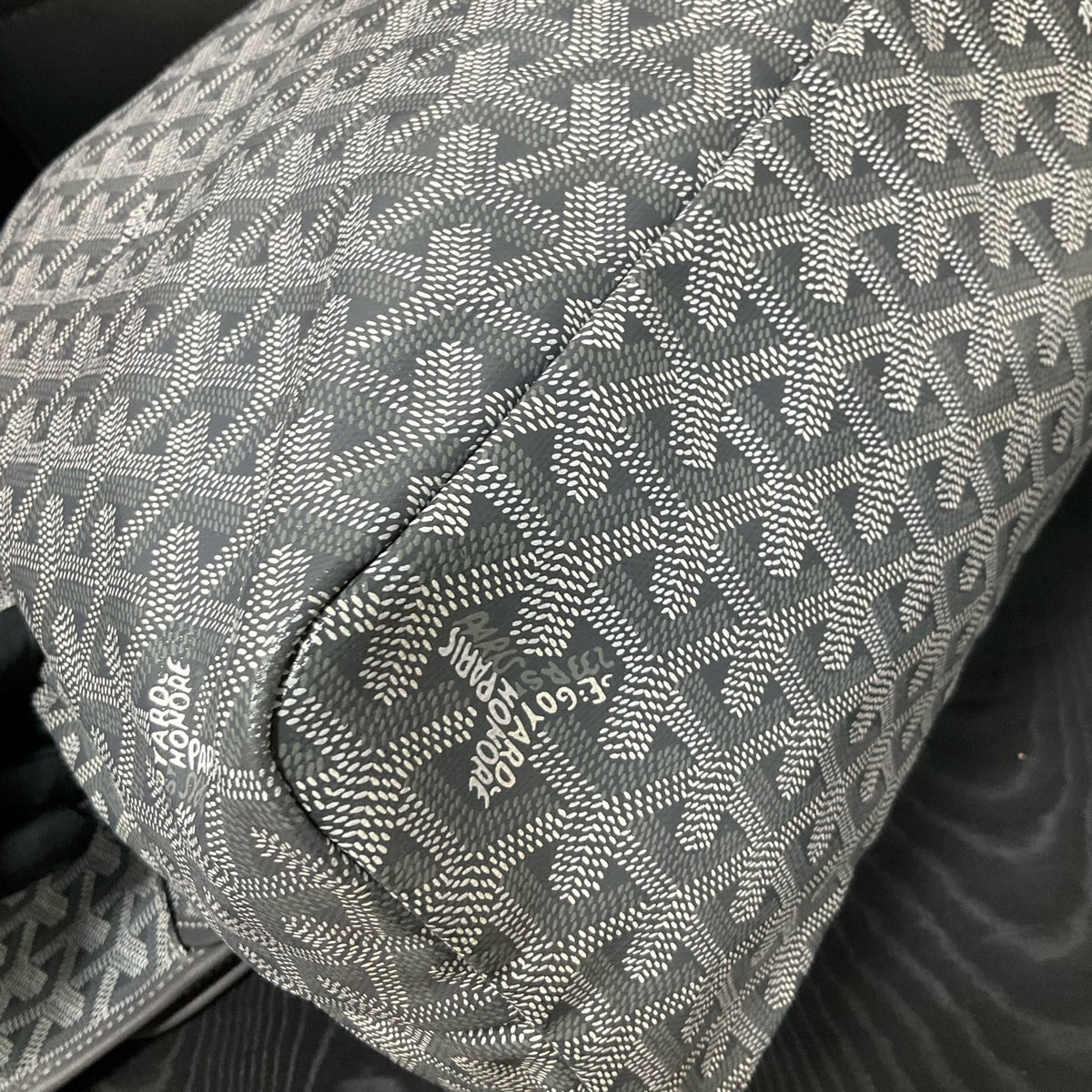 Goyard - Heart Limited Edition Hobo - Leather - Grey - (medium)