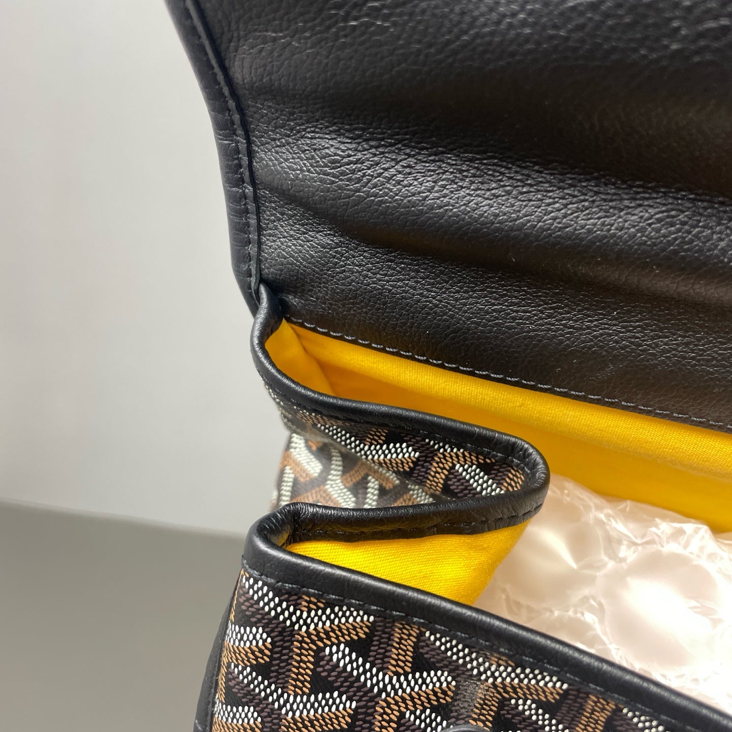 Goyard - Other - Synthetic - Black - (large)