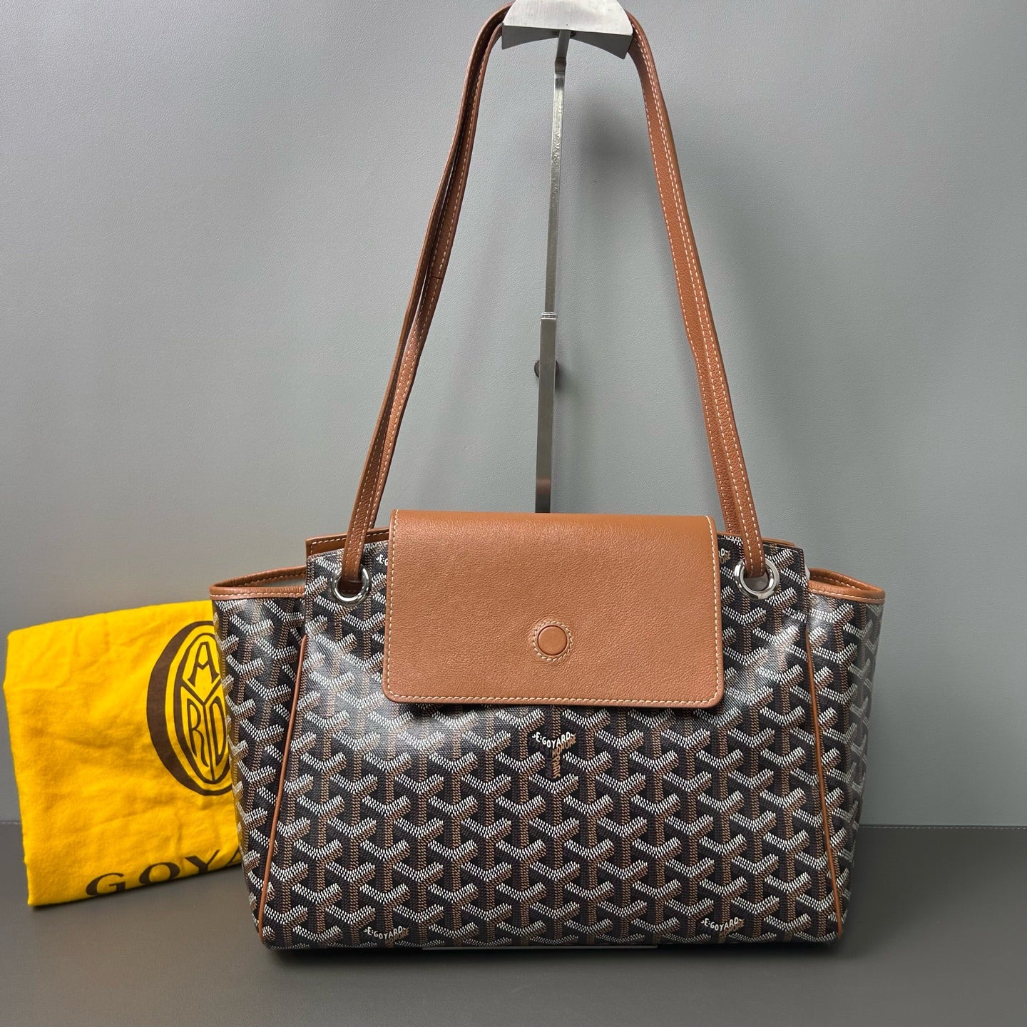 Goyard - Rouette - Goyardine canvas with leather trim - Brown - (large)