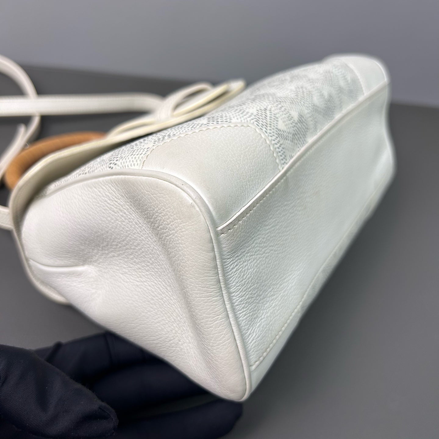 Goyard - Saigon Mini - Goyardine canvas with cowhide leather trim and wooden handle - White - (Small)