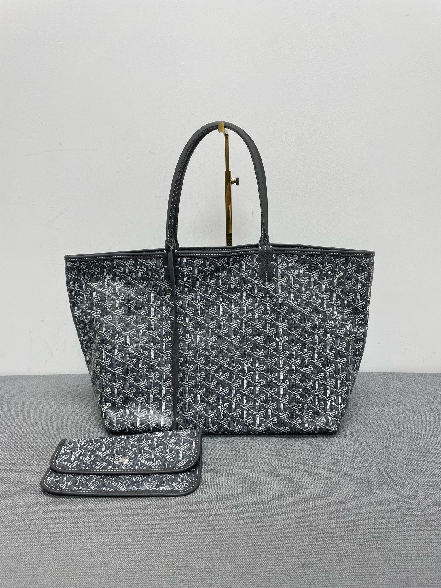 Goyard - Saint Louis - Synthetic - Grey - (medium)