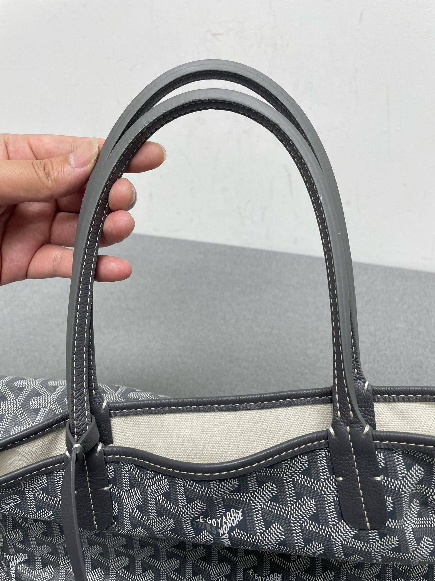 Goyard - Saint Louis - Synthetic - Grey - (medium)