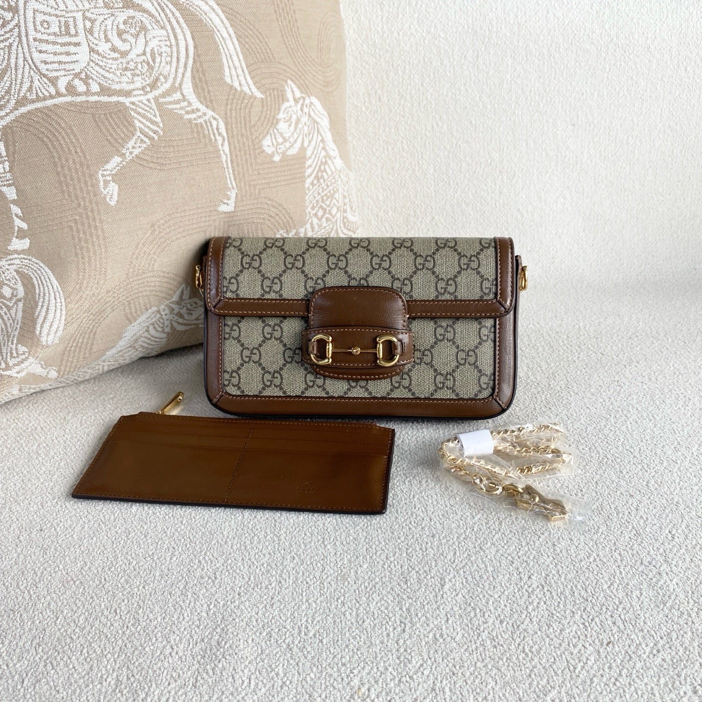 Gucci - 1955 Horizontal Baguette - GG Supreme canvas with leather trim - Beige and Brown - (mini)