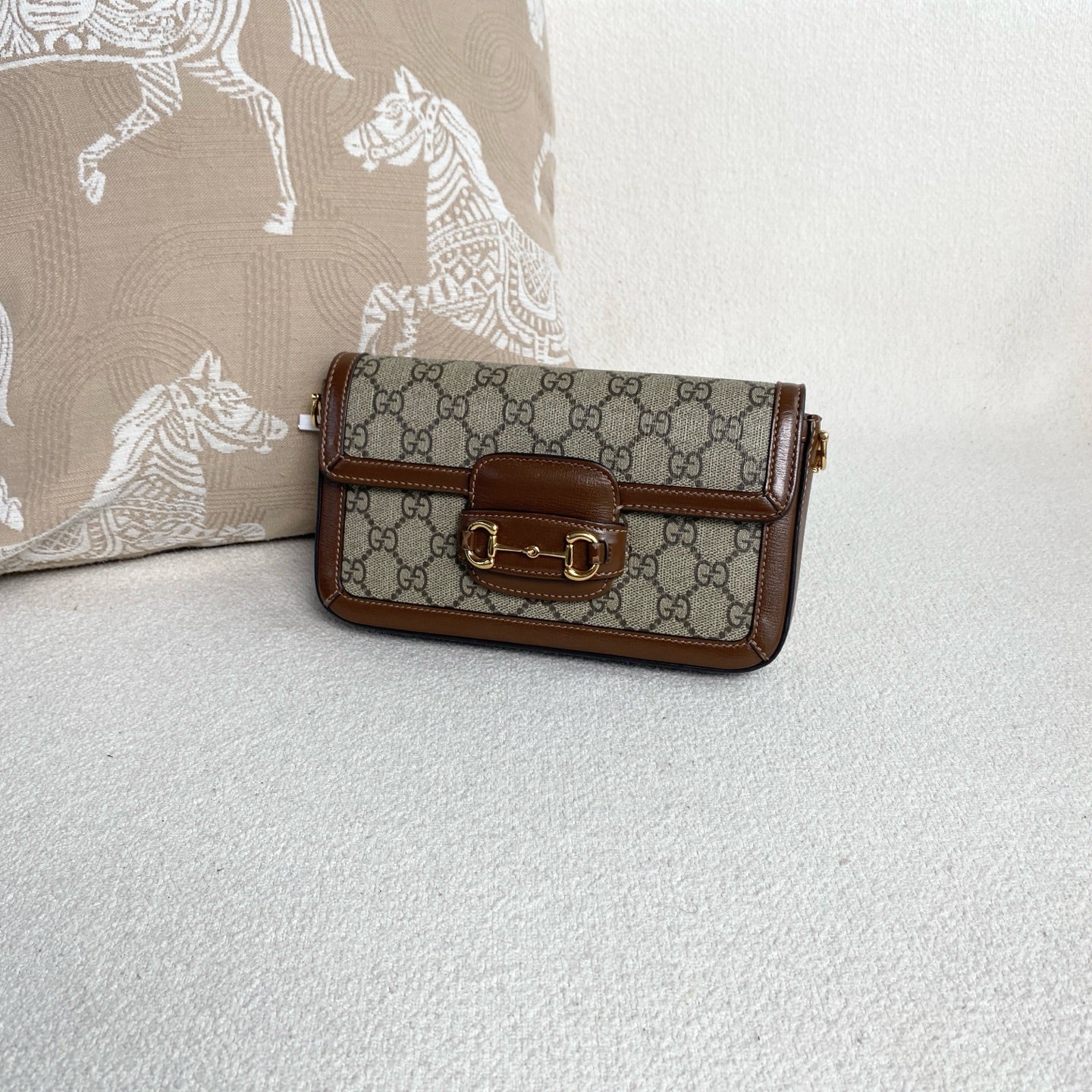 Gucci - 1955 Horizontal Baguette - GG Supreme canvas with leather trim - Beige and Brown - (mini)