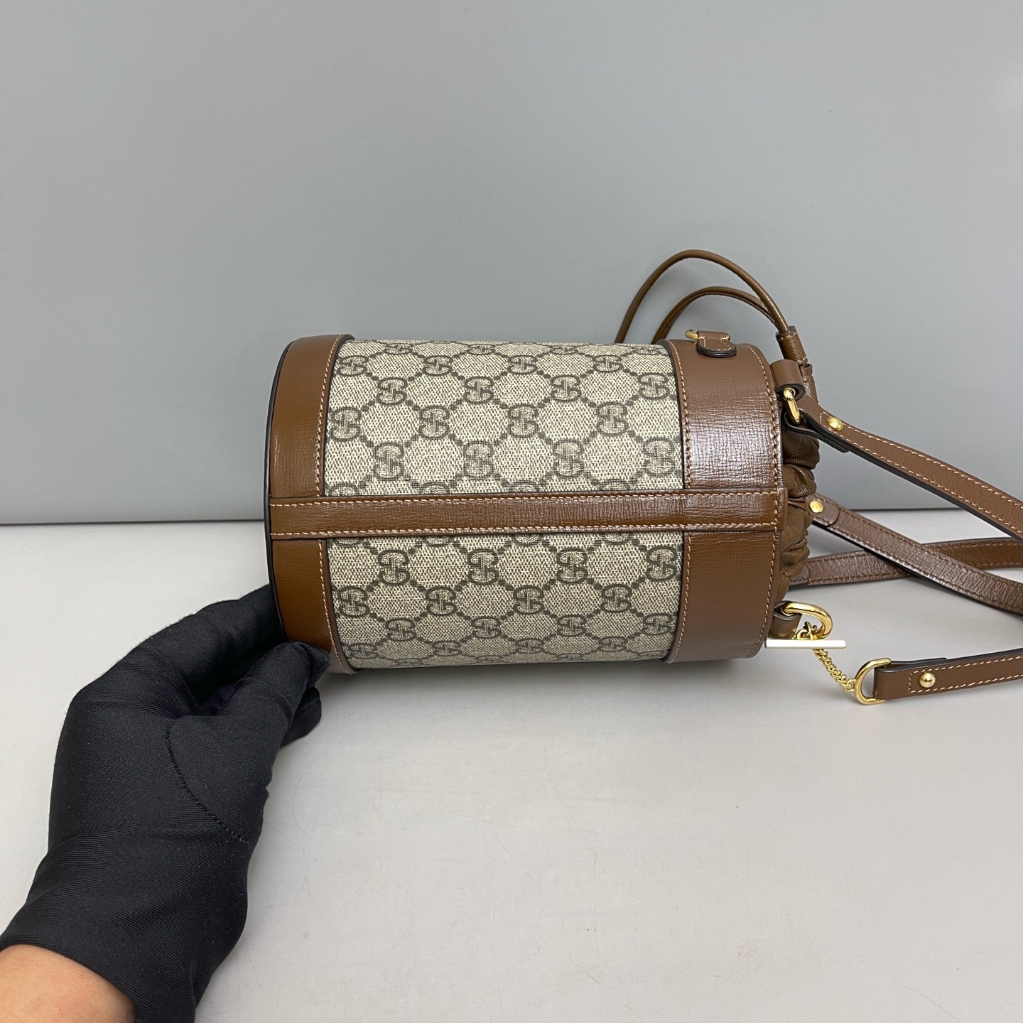 Gucci - 1955 Horsebit Bucket Bag - Leather - Brown - (mini)