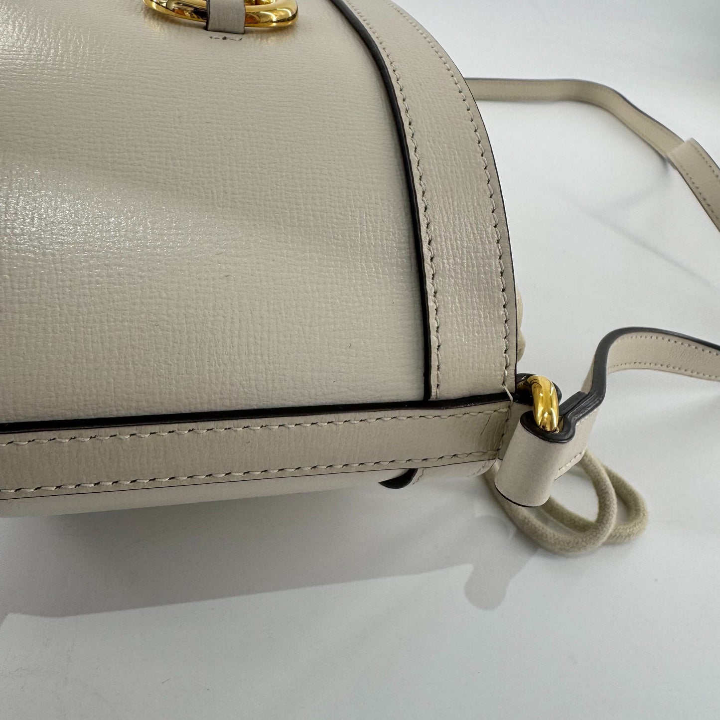Gucci - 1955 Horsebit Bucket Bag - Leather - White - (Medium)