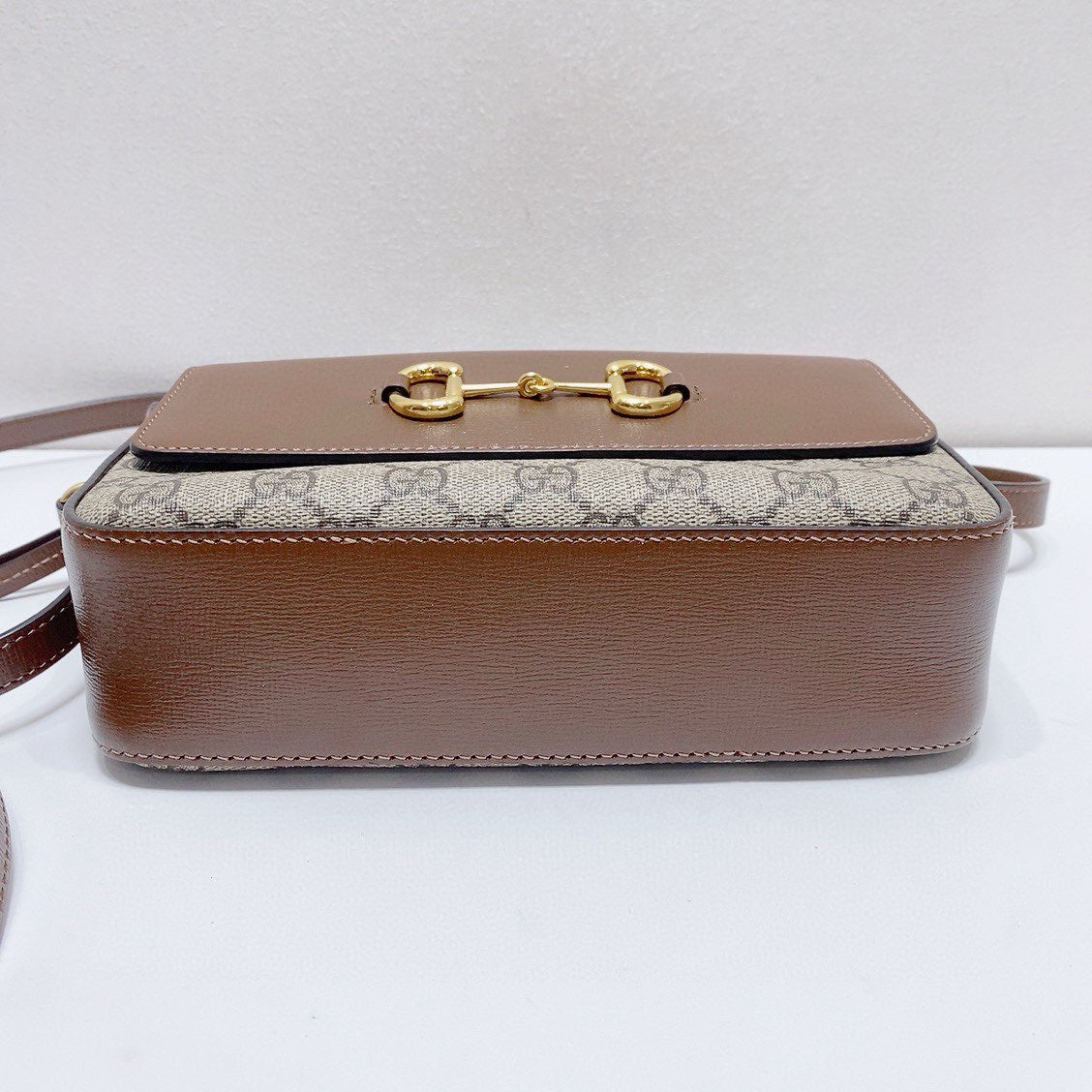 Gucci - 1955 Horsebit Camera Bag - GG Supreme canvas with leather trim - Beige and Brown - (small)